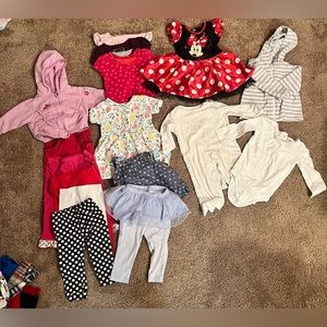 #20 a lot of clothes for girls 18 m